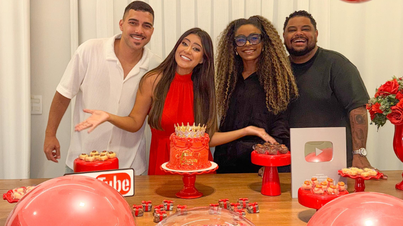 Uma década de propósito e inspiração: Jaque Sobrinho celebra 10 anos de canal com a Non Stop.