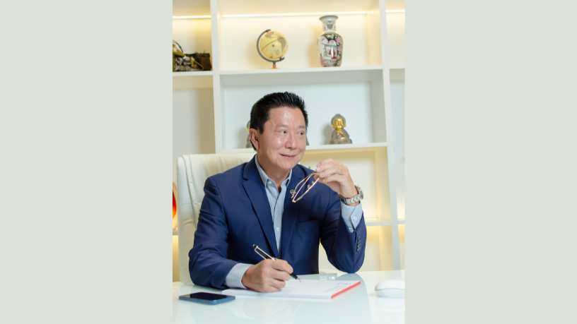 Com ampla experiência, Milton Seigi Hayashi orienta sobre os cuidados e as inovações que garantem segurança e resultados reais.