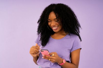 Segredos da Vida Pessoal dos Artistas que Transformaram Álbuns em Fofoca e Sucesso