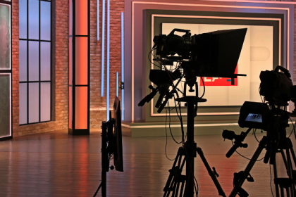 Apresentadora oferece R$ 5 milhões por informações sobre mãe desaparecida e mobiliza debate sobre buscas no Brasil