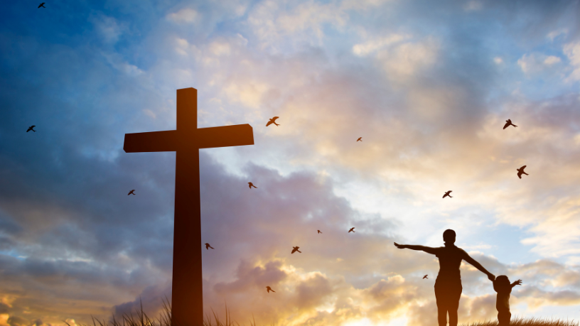 A cruz como pedagogia de Deus que purifica o coração com Jose Eduardo De Oliveira e Silva.