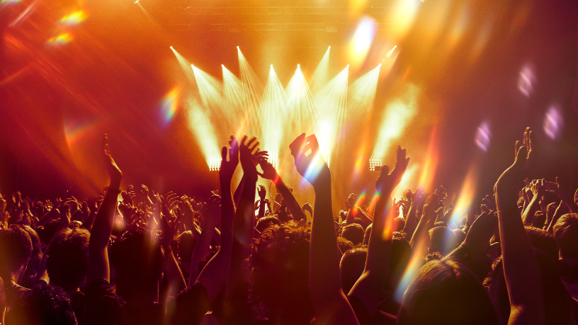 Lollapalooza 2026: presença de famosos no 3º dia reforça influência cultural e tendências do festival