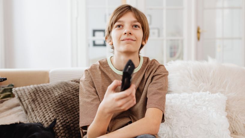 Cinema, adolescência e Bob Dylan: o novo drama brasileiro da Netflix que redefine o amadurecimento juvenil