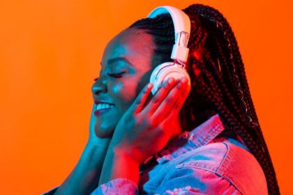 Anitta no topo global do Spotify: como a artista brasileira redefiniu o alcance do pop latino