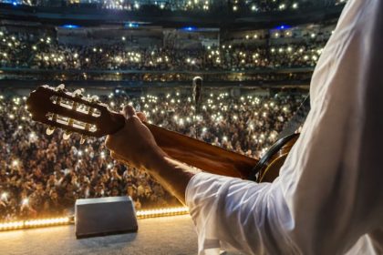 Gilberto Gil emociona gerações em turnê de despedida exibida na TV e reforça legado da música brasileira